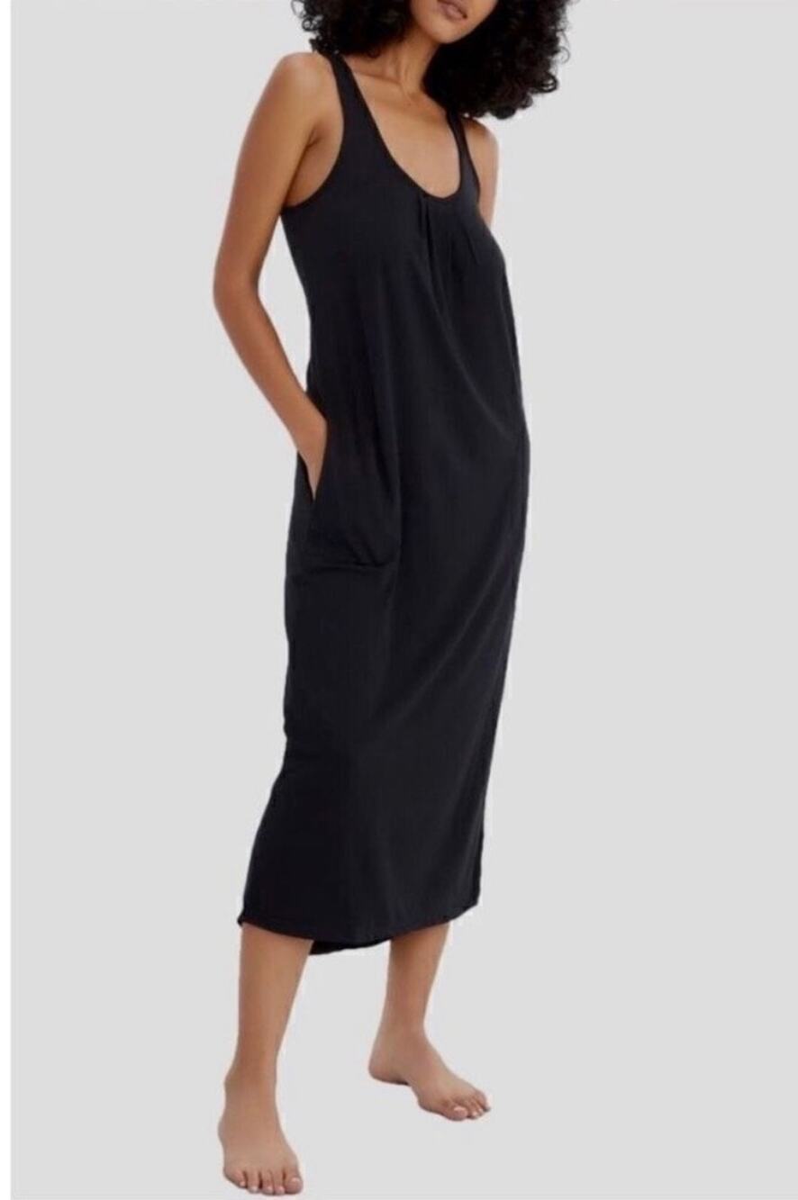Bare Necessities Black Long Chemise Nightgown XL NWT Pockets Maxi Lounge Dress